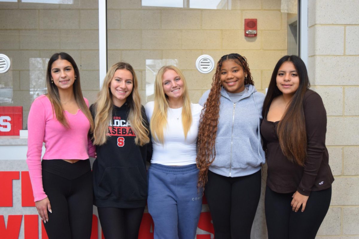 Seniors (Left to Right): Addie Liptak, Samantha Minno, Kylie Schiedel, Ari'Ana Foster, Erica Bollas