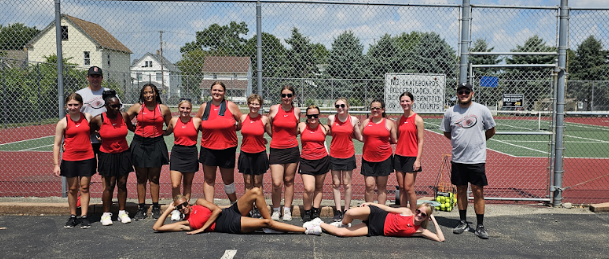 The Ladycats finished the season with a 10-7 record.