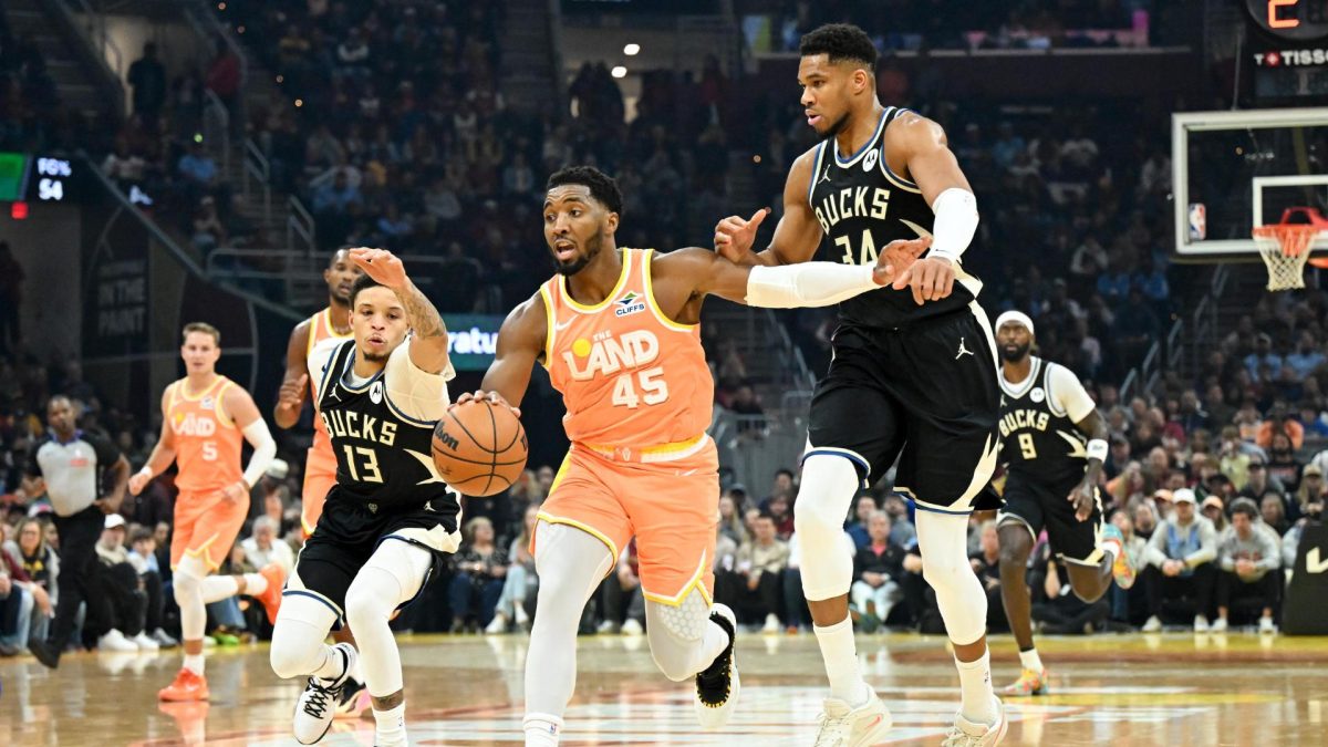 Cavs beat the Bucks 118-106 on November 17.