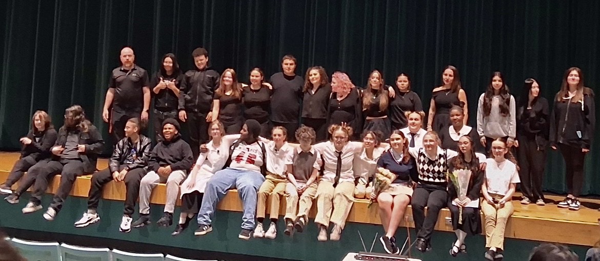 Struthers High School Drama Club had its winter play “This is a Test” on November 14th and 15th at Struthers Middle School.