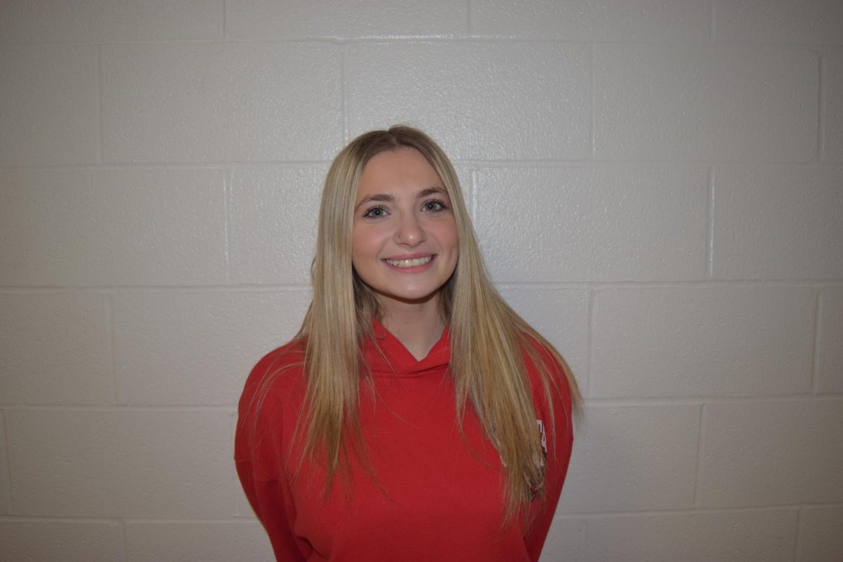 Nia Kavouras, junior, plays volleyball for the Ladycats.