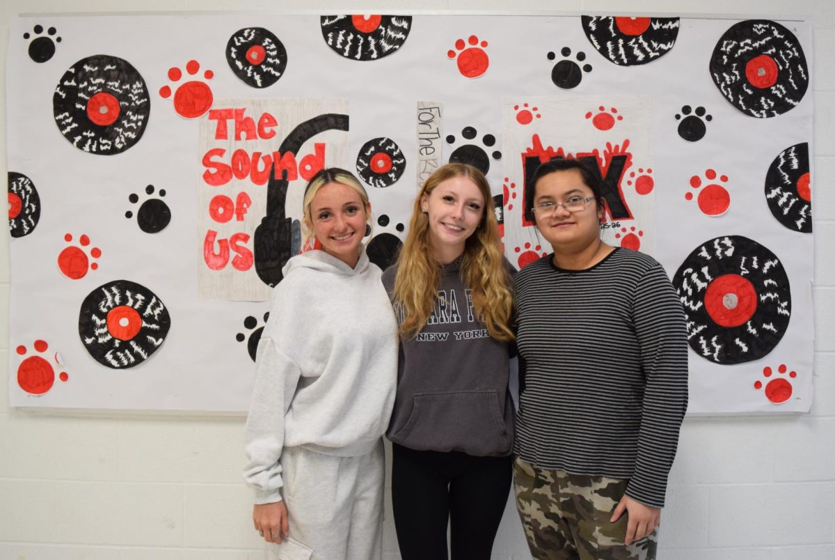 (Left to Right): Mattilynn Nicholson, Dalilah Hahn, Leann Taylor